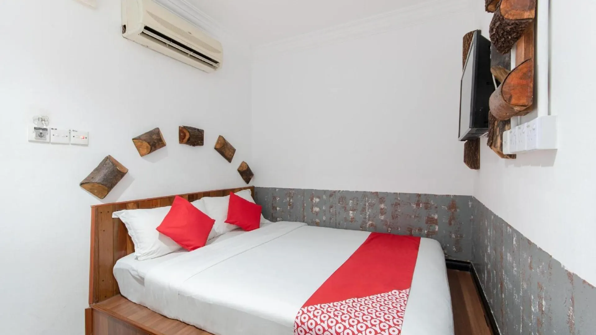 Oyo 210 Hotel Five 2 Kota Kinabalu Maleisië
