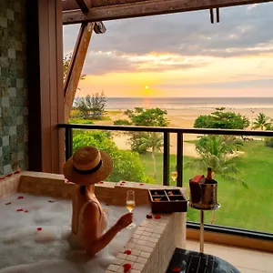 Курортный комплекс Shangri-la Rasa Ria,, Кота-Кинабалу