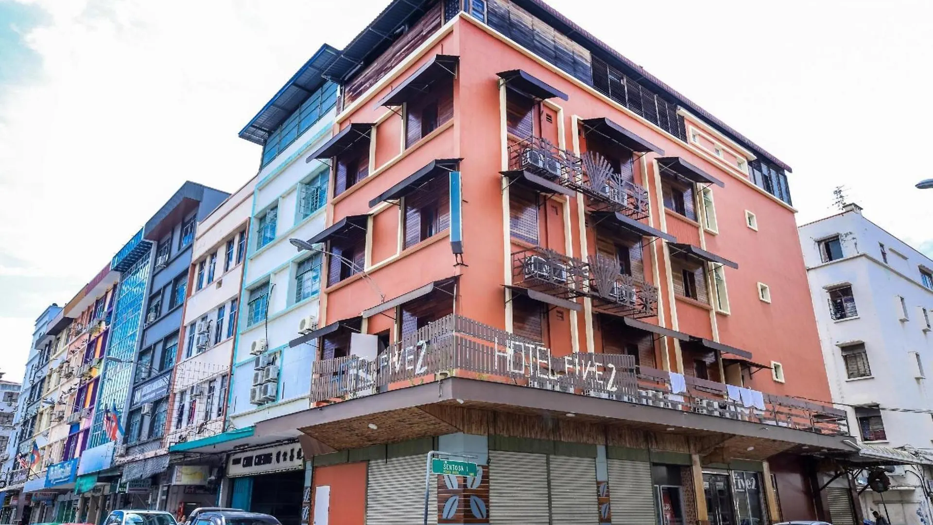 Oyo 210 Hotel Five 2 Kota Kinabalu
