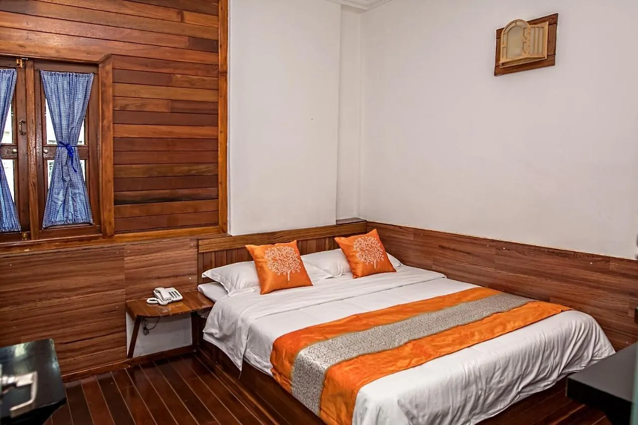 Oyo 210 Hotel Five 2 Kota Kinabalu