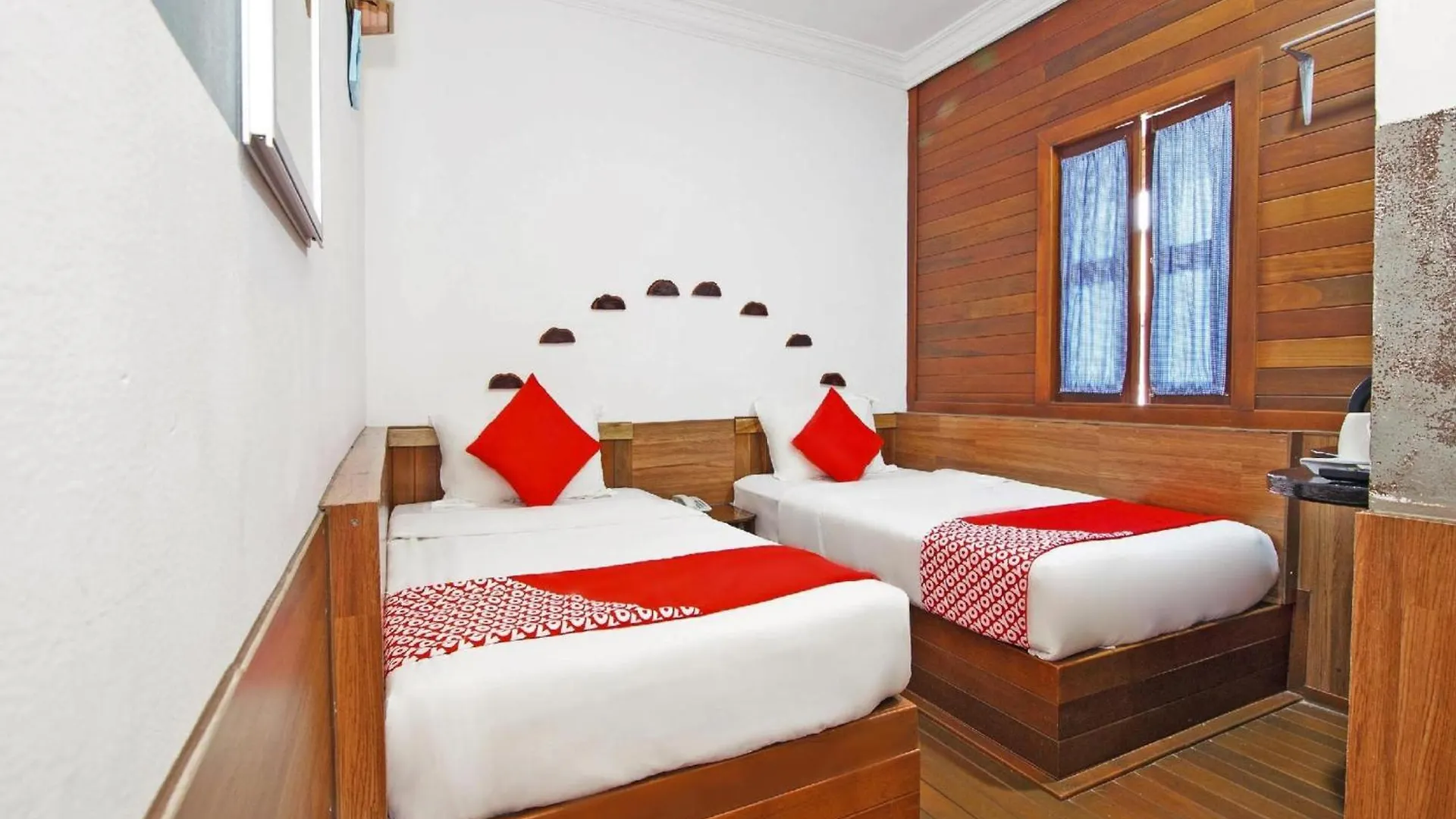 Oyo 210 Hotel Five 2 Kota Kinabalu