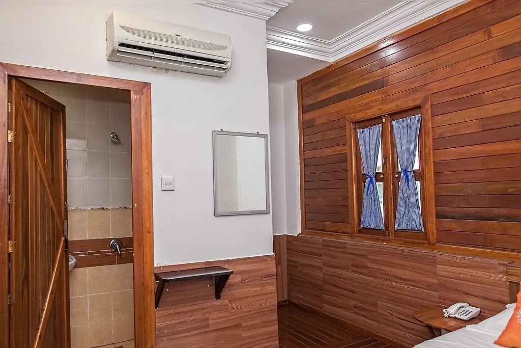 **  Oyo 210 Hotel Five 2 Kota Kinabalu Malaisie